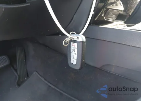 2012 Hyundai Genesis 3.8 z USA, uszkodzony, nr VIN KMHGC4DD9CU176046